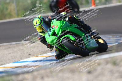 media/Sep-20-2025-TrackDaz (Sat) [[27f0cde673]]/A Group/2pm (Turn 9)/